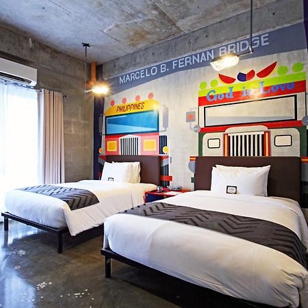The Henry Hotel Cebu Extérieur photo