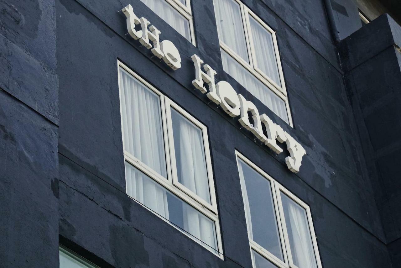 The Henry Hotel Cebu Extérieur photo
